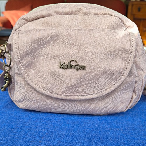 Kipling live light stelma bag - light.,