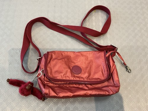 Kipling metallic maroon